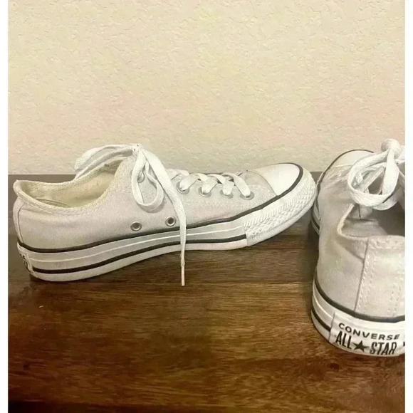 Converse Chuck Taylor Size 7 womens 5 Mens All Star Low Light Grey laceup unisex - Picture 7 of 8